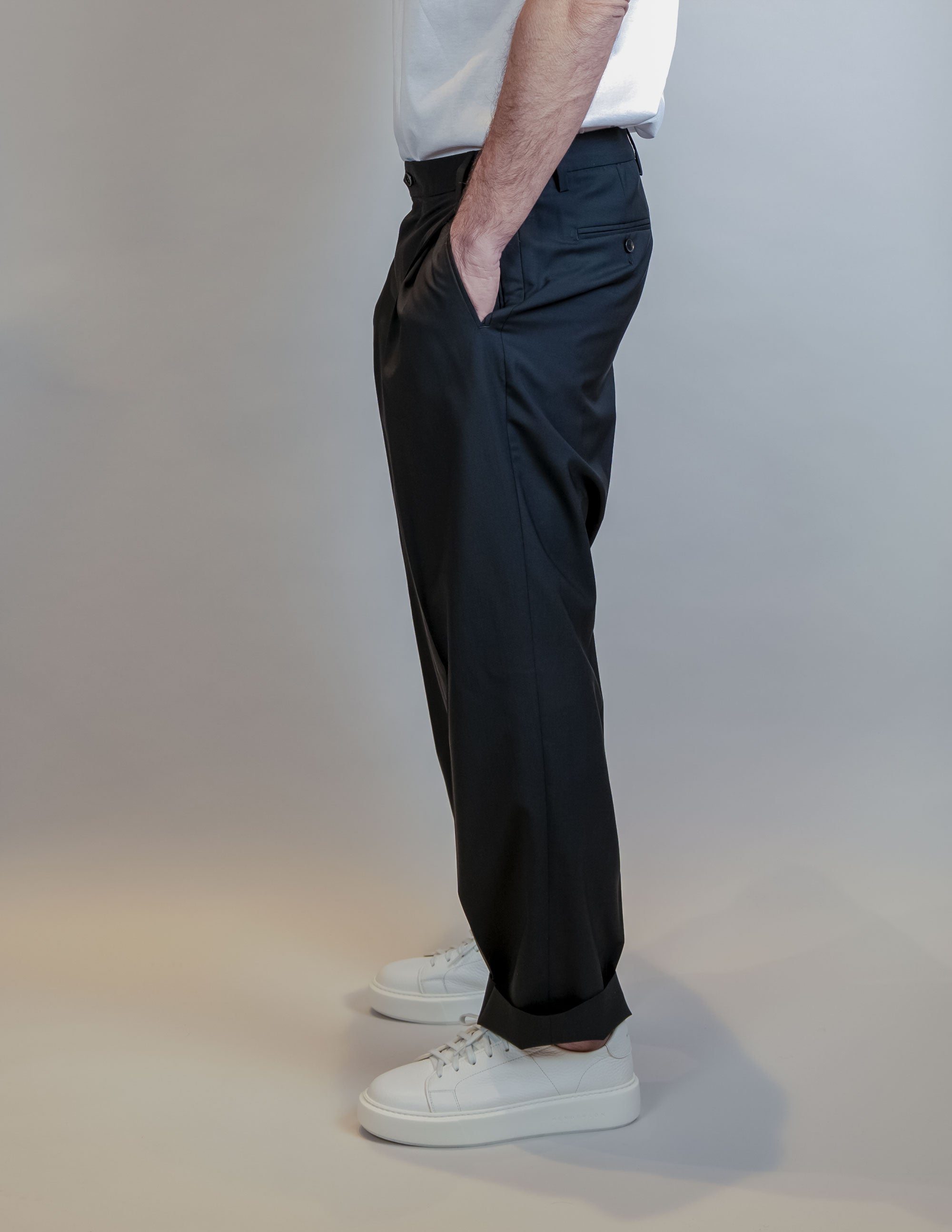 Pantalone BRIGLIA uomo MANHATTANS 30082 Nero<BR/> MANHATTANS 30082 010 BRIGLIA