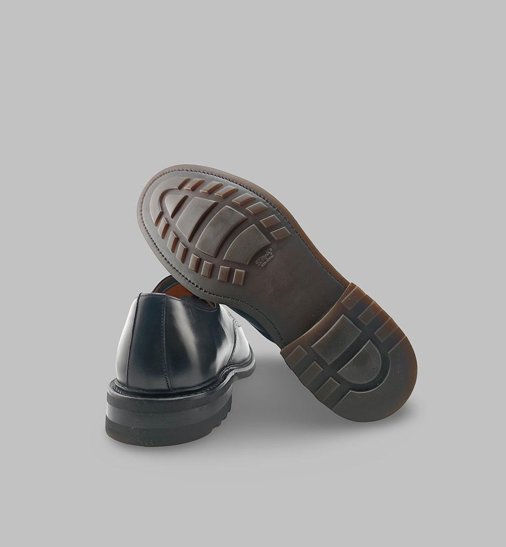 Derby Berwick uomo 5747 nero<BR/> 5747 CHATEAUBRIAND F.G BERWICK