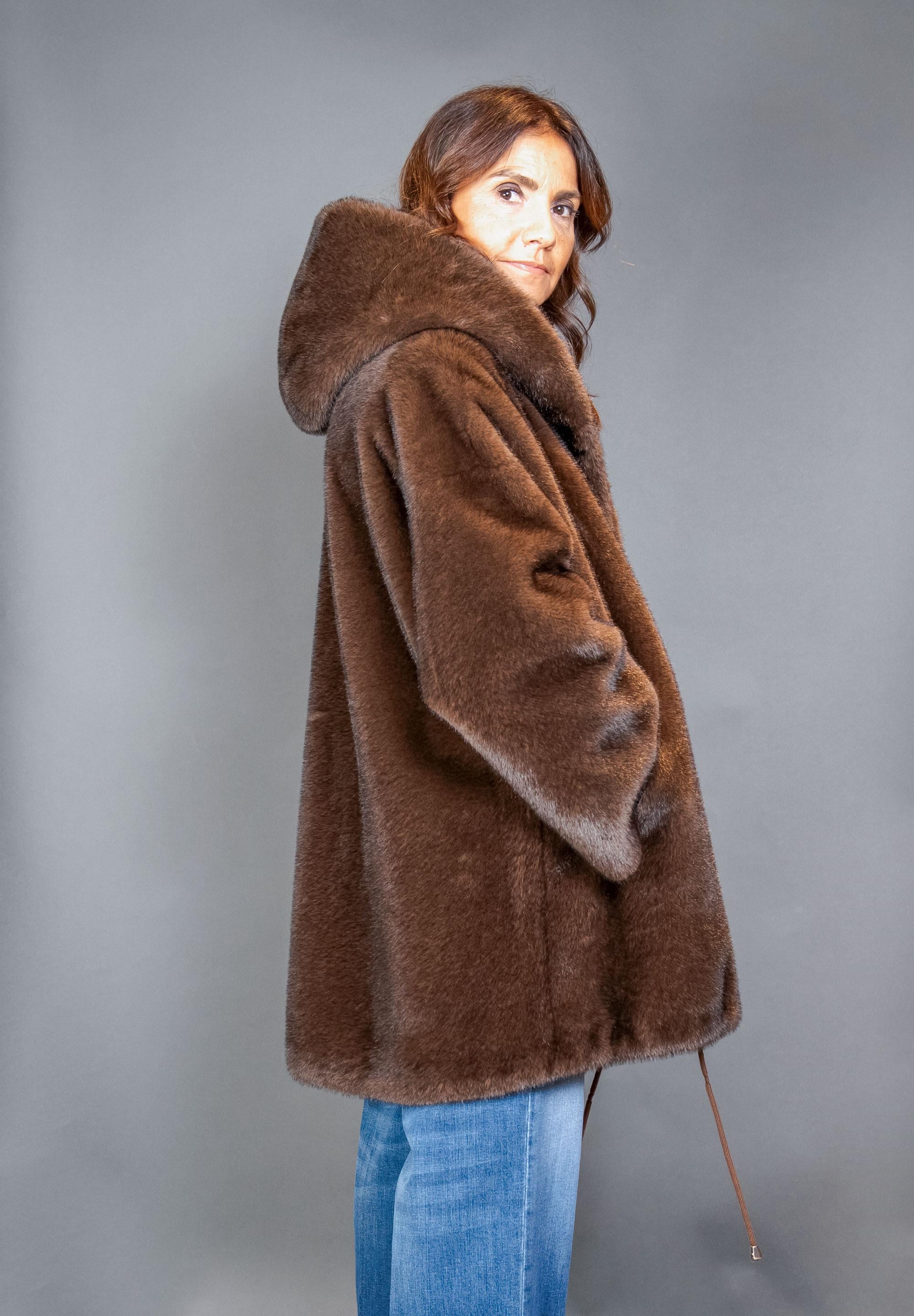 Pelliccia BULLY donna 7223 Testa di moro 7223 CAPPUCCIO BULLY 